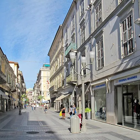 בית נופש Casa Mimosa By Interhome סנרמו